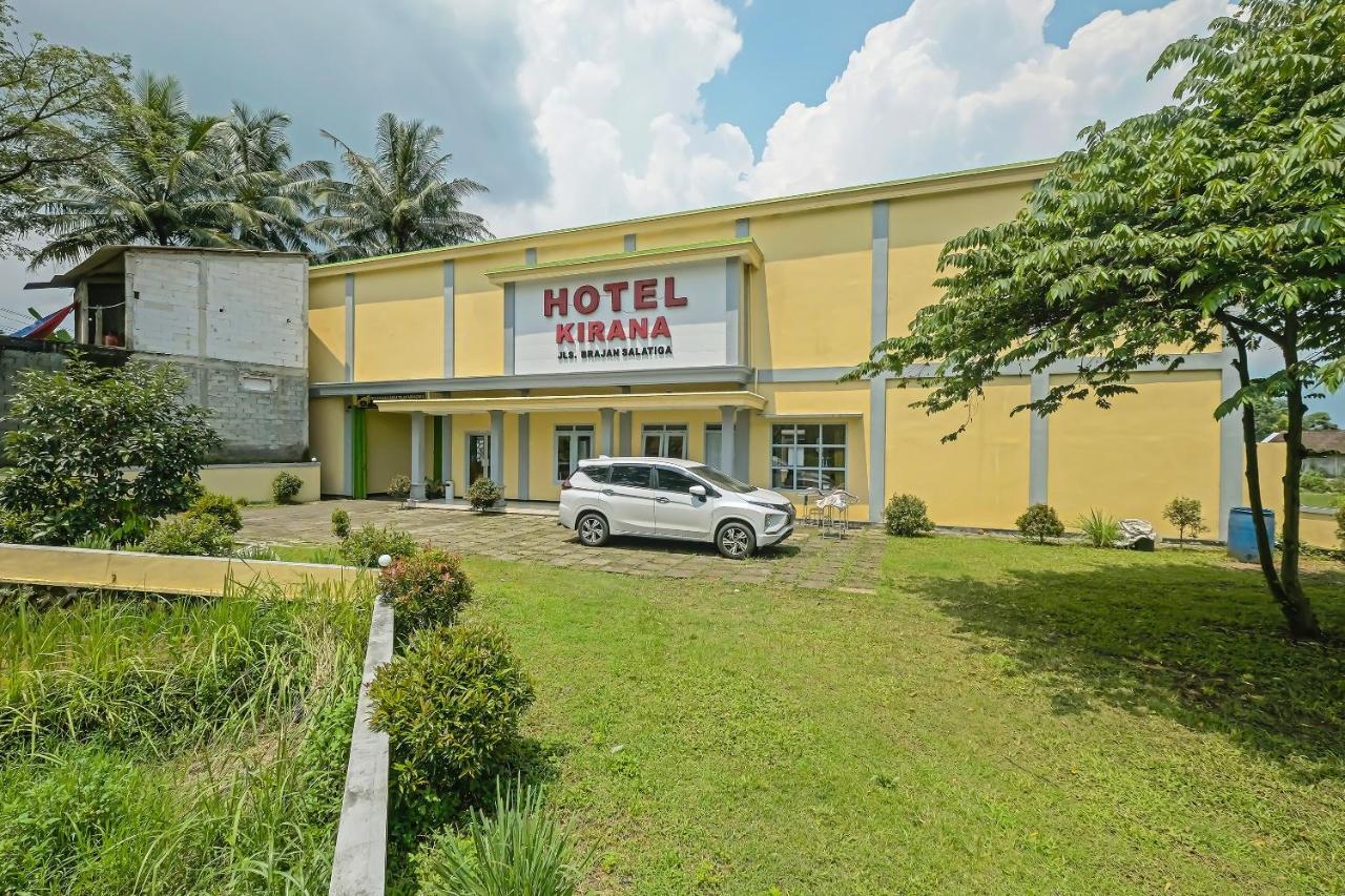 Oyo 92483 Hotel Kirana Салатига Экстерьер фото